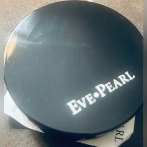 EVE PEARL HD 40:60 Dual Foundation Makeup Compact, Medium, BNIB (RDBIN)